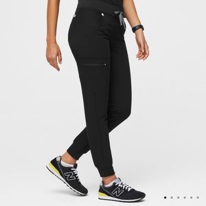 Black Figs Zamora Jogger Scrub Pants